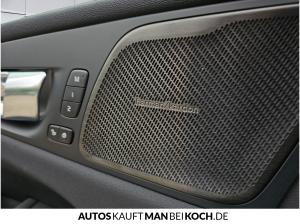 Volvo XC60 T8 AWD Plug-in Hybrid Plus Bright Ganzjahresreifen