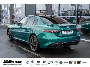 Alfa Romeo Giulia INTENSA 2.0 Turbo AT8 Q4 PANORAMA HARMAN-KARDON BREMBO