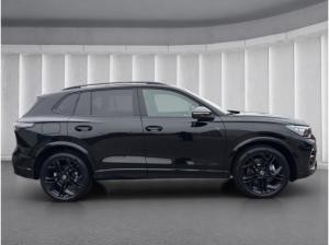 Volkswagen Tiguan R-Line 2.0TDI DSG IQ.DRIVE,BLACK-STYLE,WINTER,NAVI