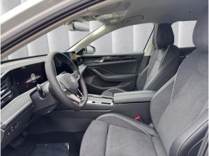 Volkswagen Passat Elegance 2.0 TDI DSG,IQ-DRIVE,AHK,BUSINESS