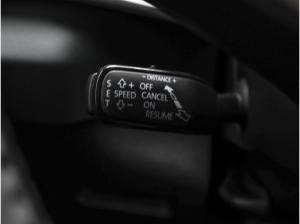 Skoda Karoq Tour 1.5 TSI AHK Navi Kamera ACC