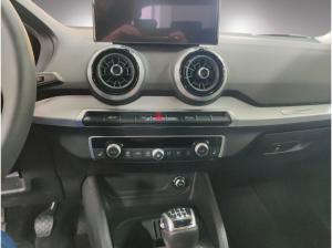 Audi Q2 Advanced 30 TFSI AHK/LED/Navi+/RFKam/02.30Garantie