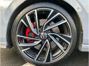 Volkswagen Golf GTI VIII 2.0 TSI DSG / Standh, Matrix, HuD