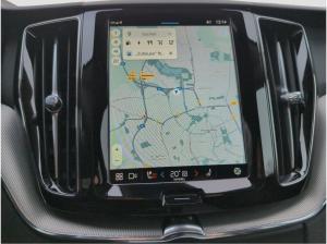 Volvo XC60 XC60+T8+AWD+Plug-in-Hybrid +Plus+Dark+360°Kamera