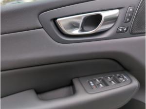 Volvo XC60 XC60+T8+AWD+Plug-in-Hybrid +Plus+Dark+360°Kamera