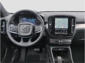 Volvo XC40 XC40+Black+Edition+B3+Plus+E-Sitze+BLIS+PilotAss