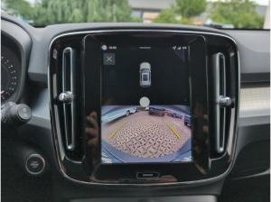 Volvo XC40 XC40+Black+Edition+B3+Plus+E-Sitze+BLIS+PilotAss