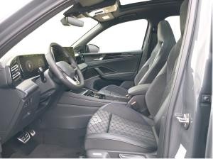 Volkswagen Tiguan R-Line 2.0 TDI 193 PS DSG *BLACK STYLE*AHK*MATRIX*PANO*STANDHZG*20ZOLL*69.225€