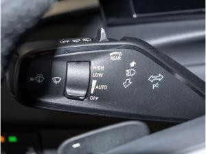 Volkswagen T-Roc R-Line 1.5 l eTSI DSG *BIS 31.12.*🏷️