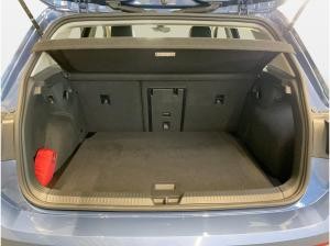 Volkswagen Golf VIII 2.0 TDI DSG Life Goal ACC AHK AUT Kam.