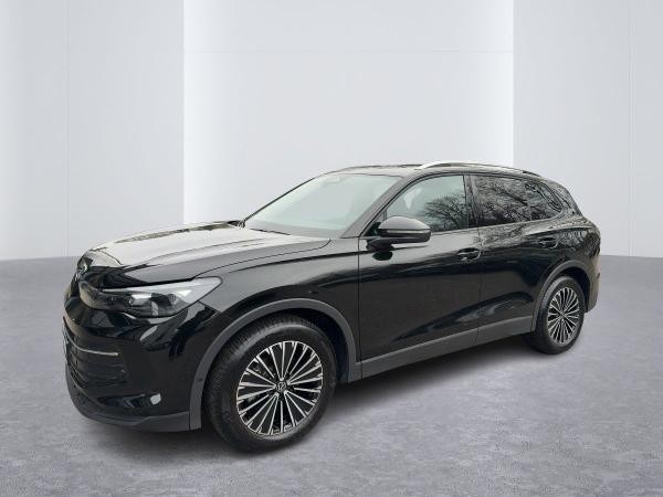 Volkswagen Tiguan 1.5 eTSI Goal DSG LM18 AHK Navi