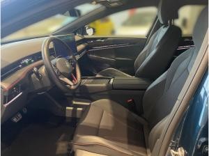 Volkswagen ID.7 Tourer GTX 4Motion +AHK+WÄRMEPUMPE+KAMERA+