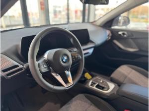 BMW 118 118d Aut.Ad-LED Kamera Live-Widescreen Komfz.AHK