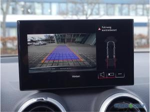 Audi Q2 35 TDI S line AHK Matrix V-Cockpit PDC Navi