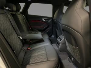 Audi A5 Avant e-hybrid quattro S tronic