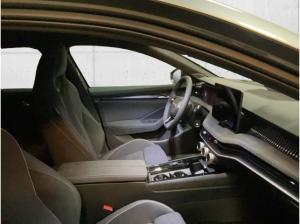 Skoda Superb Combi Sportline 2.0 TDI 4x4 DSG HUD PANO 360°