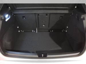 Cupra Born 60kWh Edition Dynamic 19 PILOT-XL+ NAVI *ALLWETTERREIFEN*