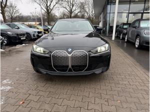 BMW i4 eDrive35 NAVI+LED+SITZ+PDC+KAMERA+AHK