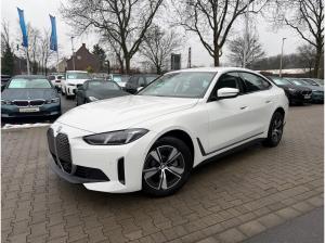 BMW i4 eDrive35 NAVI+LED+SITZ+PDC+KAMERA+AHK