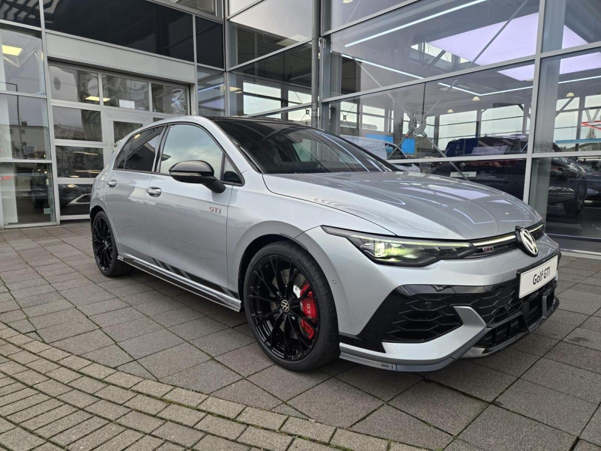 Volkswagen Golf GTI Clubsport 2,0 l TSI 300PS //SOFORT VERF.// GTI-Performance-Paket