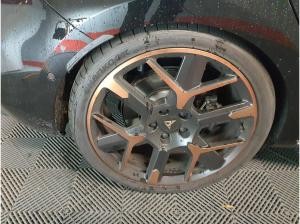 Cupra Leon Leon VZ Extreme 2.0 TSI ABT PAKET AKEBONO MATRIX BEAM SCHALENSITZ