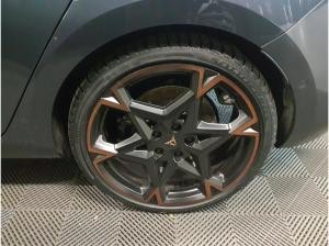 Cupra Leon Cupra Leon VZ 1.5 elec/TSI e-HYBRID 200kW 6-Gang Autom 19" Performance