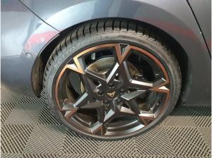 Cupra Leon Cupra Leon VZ 1.5 elec/TSI e-HYBRID 200kW 6-Gang Autom 19" Performance