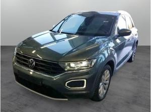Volkswagen T-Roc Sport 1.5 TSI DSG / Standh, LED, RFK, ACC