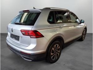 Volkswagen Tiguan Active 1.5 TSI DSG / Navi, App, LED, RFK