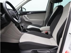 Volkswagen Tiguan Elegance 2.0 TDI DSG / IQ.Drive, Matrix