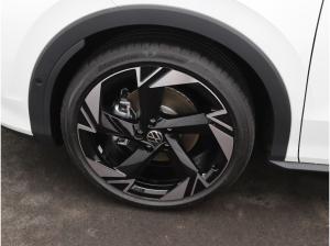 Volkswagen T-Roc R-Line Black 1.5eTSI DSG/ Matrix, IQ.Drive