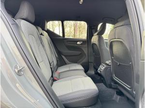 Volvo XC40 B3 DKG PLUS-BLACK EDITION - Inkl. Anhängerkupplung! - Sofort lieferbar