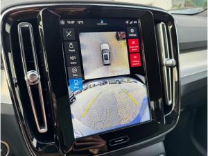 Volvo XC40 B3 DKG PLUS-BLACK EDITION - Inkl. Anhängerkupplung! - Sofort lieferbar