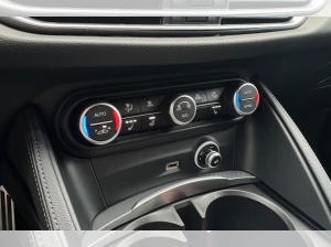 Alfa Romeo Stelvio 💫Veloce 280PS / Navi / Matrix/ Kamera / Navi / Lagerfahrzeug💫