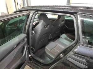 Skoda Octavia Combi RS 2.0TDI DSG 4x4 / Pano, HuD, LED