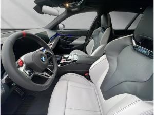 BMW M5 Tour., Comf.Pkt.,Driv.Ass.Prof.,Panorama,AHK,uvm.