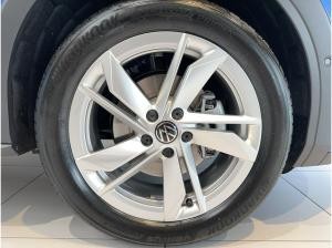 Volkswagen T-Roc Der neueLife 1.5 eTSI DSG LED ACC rearView ParkAss