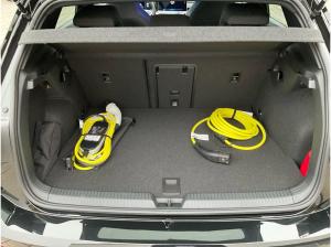 Volkswagen Golf VIII GTE 1.5TSI eHybrid DSG IQ.LIGHT,PANO,HuD,18ALU,KAMERA
