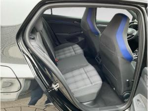 Volkswagen Golf VIII GTE 1.5TSI eHybrid DSG IQ.LIGHT,PANO,HuD,18ALU,KAMERA