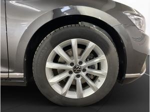 Volkswagen Passat Variant 2.0 TDI Elegance AHK Matrix Navi RFK ACC
