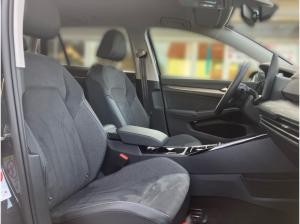 Volkswagen Golf Variant Style 2.0TDI DSG / Matrix, HuD, AHK