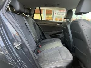 Volkswagen Golf Variant Style 2.0TDI DSG / Matrix, HuD, AHK