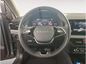 Skoda Scala Selection. 1.0 TSI RFK CarPlay LED Tempomat