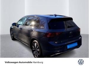 Volkswagen Golf VIII 2.0TDI DSG AHK Kamera Navi Sitzheizung
