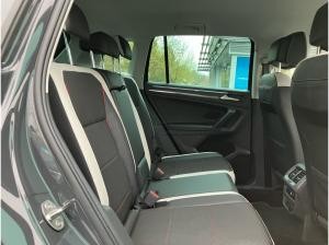 Volkswagen Tiguan Urban Sport 1.5 TSI DSG / Navi, App, LED