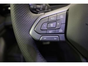 Volkswagen Passat 2.0 TDI SCR 4Motion R-Line Signature | 📣 Mai-Aktion – sofort verfügbar! 📣