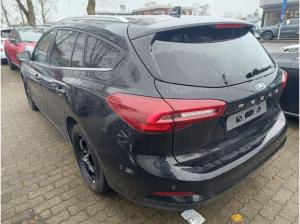 Ford Focus TITANIUM EDITION NAVI / AHK / GJR / PDC / W-PAKET