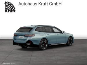 BMW i5 M60 xDrive Touring M SPORT PRO+B&W SOUND+PANO+AHK+ACC