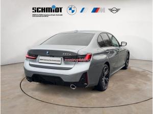 BMW 330 330e M Sportpaket + GARANTIE-bis-01.2030