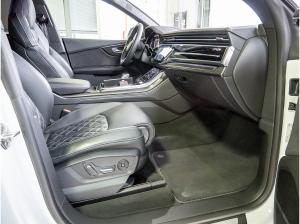 Audi SQ8 SUV competition plus TFSI quattro